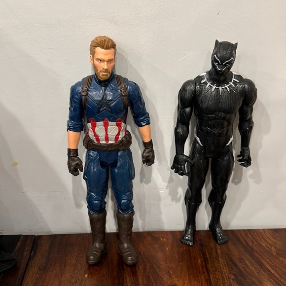 Bundle of Avengers Action Figures - Captain America and Black Panther - Picture 1 of 12